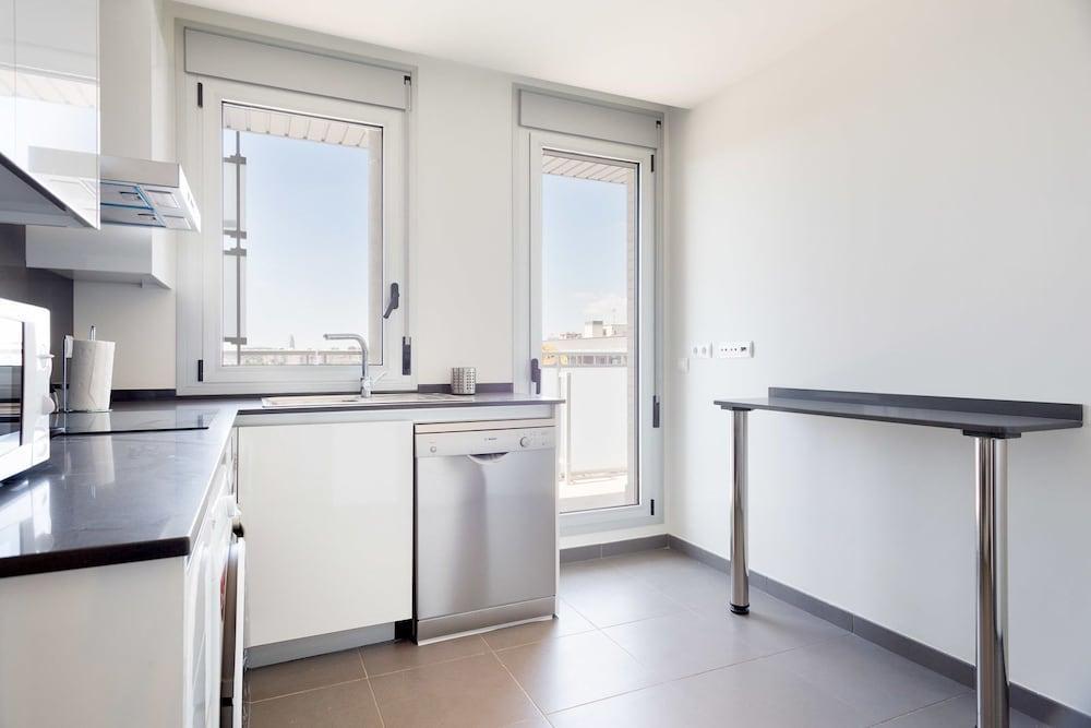 Olala Port Forum Apartments 圣阿德里安-德贝索斯 外观 照片