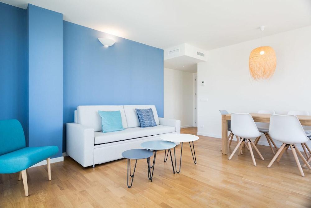 Olala Port Forum Apartments 圣阿德里安-德贝索斯 外观 照片